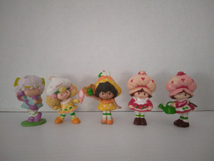 Strawberry Shortcake & Friends Minature Figurine Lot of 5 - We Got Character Toys N More