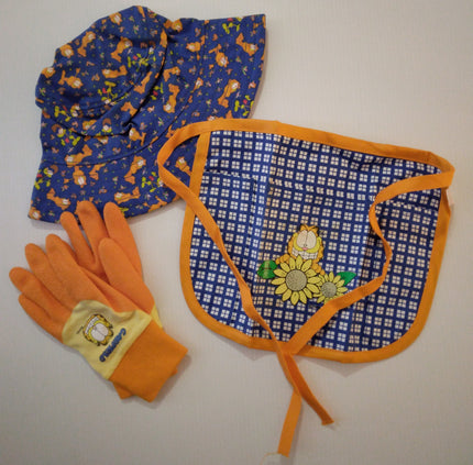 Garfield Gardening Set Hat Apron Gloves - We Got Character Toys N More