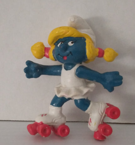 Smurfette Roller Skating Minature Figurine - We Got Character Toys N More