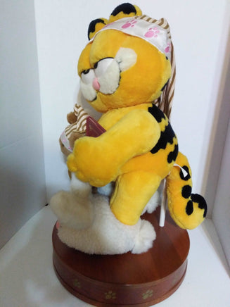 Bedtime for Garfield Danbury Mint - We Got Character Toys N More