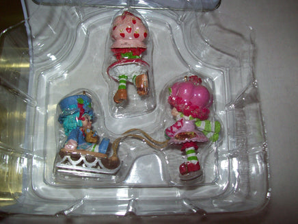 Strawberry Shortcake Tin & Ornaments by Carlton Cards - We Got Character Toys N More