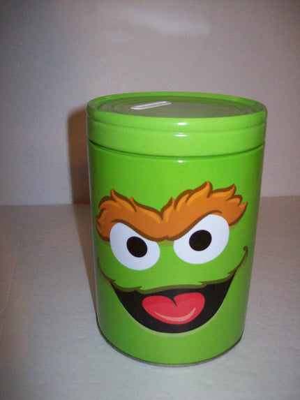 Oscar the Grouch Tin bank - We Got Character Toys N More