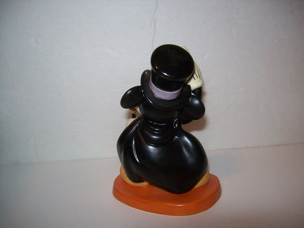 WDCC Walt Disney Classics Collection Magician Mickey On With The Show 1997 - We Got Character Toys N More