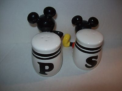 Mickey Mouse Salt and Pepper Shakers Pie-Eyed Gibson - We Got Character Toys N More