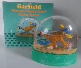 Garfield Scuba-Dooby-Doo Water Dome - We Got Character Toys N More