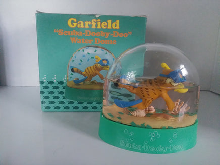 Garfield Scuba-Dooby-Doo Water Dome - We Got Character Toys N More