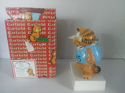 Garfield Enesco Figurine Read All About It - We Got Character Toys N More