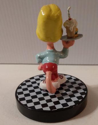 Garfield Arlene Meals on Wheels Figurine - We Got Character Toys N More