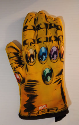 Marvel Infinity Gauntlet Oven Mitt - We Got Character Toys N More