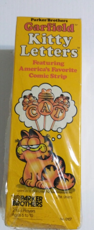 Garfield Kitty Letters - We Got Character Toys N More