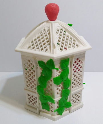 Strawberry Shortcake Gazebo - We Got Character Toys N More