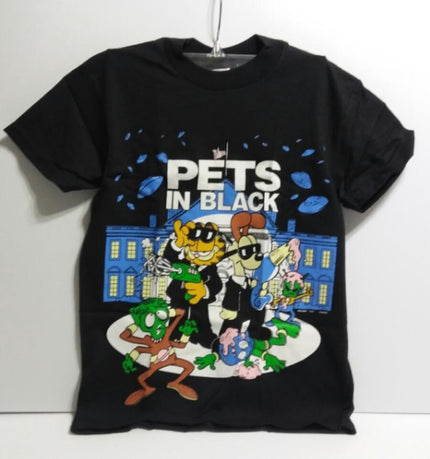 Garfield Pets In Black T-shirt - We Got Character Toys N More