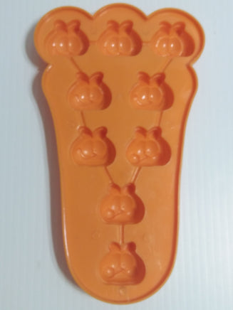 Garfield Plastic Mold Ice Tray - We Got Character Toys N More