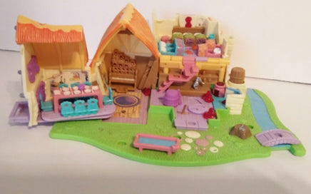 Bluebird Polly Pocket Disney Snow White 7 Dwarfs Cottage - We Got Character Toys N More