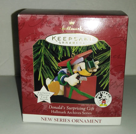 Donald's Surprising Gift Hallmark Ornament - We Got Character Toys N More