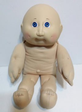 Cabbage Patch Doll 1984 - We Got Character Toys N More