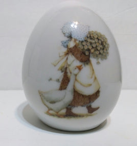 Holly Hobbie Porcelain Egg - We Got Character Toys N More