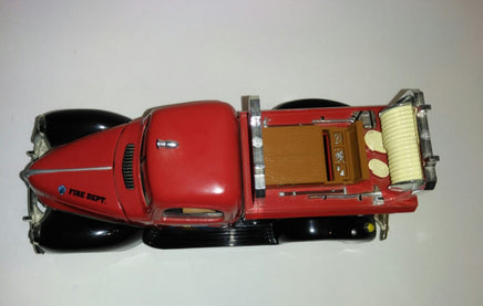 Garfield Golden Wheel 1/16 1940 Ford Replica Collector Fire Truck - We Got Character Toys N More