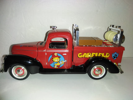 Garfield Golden Wheel 1/16 1940 Ford Replica Collector Fire Truck - We Got Character Toys N More