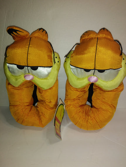 Garfield Slippers M 7-8 - We Got Character Toys N More