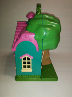 Li'l Woodzeez Honeysuckle School House - We Got Character Toys N More