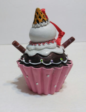 Snowman Cupcake Ornament - We Got Character Toys N More