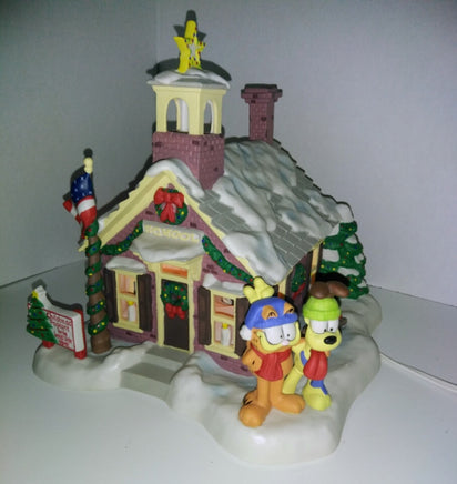 Danbury Mint Garfield Christmas Village The School House - We Got Character Toys N More