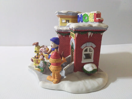 Garfield Christmas Village Danbury Mint Court House - We Got Character Toys N More