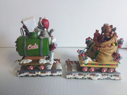 Danbury Mint Garfield Christmas Food Train Set - We Got Character Toys N More