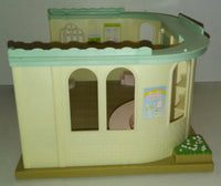 Calico Critters Doctor Office - We Got Character Toys N More